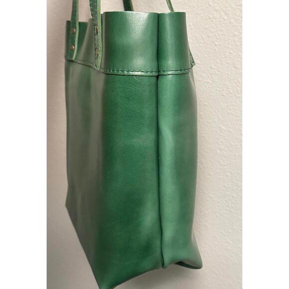 Portland Leather Goods Montana Tote Bag - Picture 7 of 12